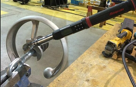 Photograph of equipment used in torque strength tests