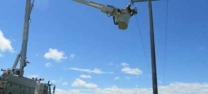 CAL3 TD Field Services Testing L3 Bucket Truck Live Line Tool Testing 001