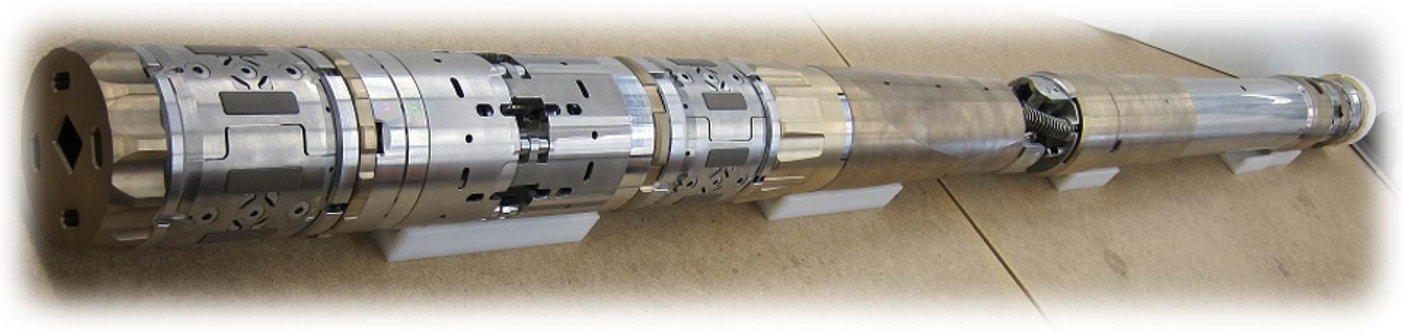 Circumferential Wet Scrape Tool (CWEST) head used for taking scrape samples in pressure tubes