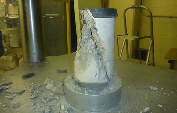 Photograph of fractured concrete component